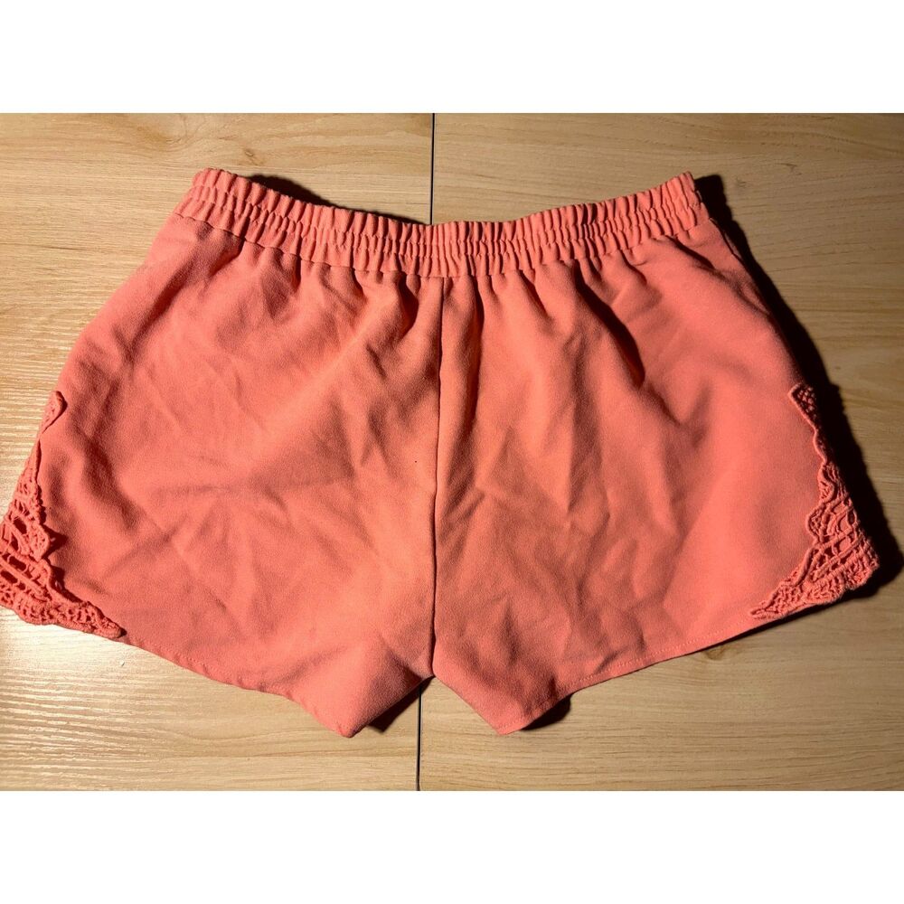 peach shorts